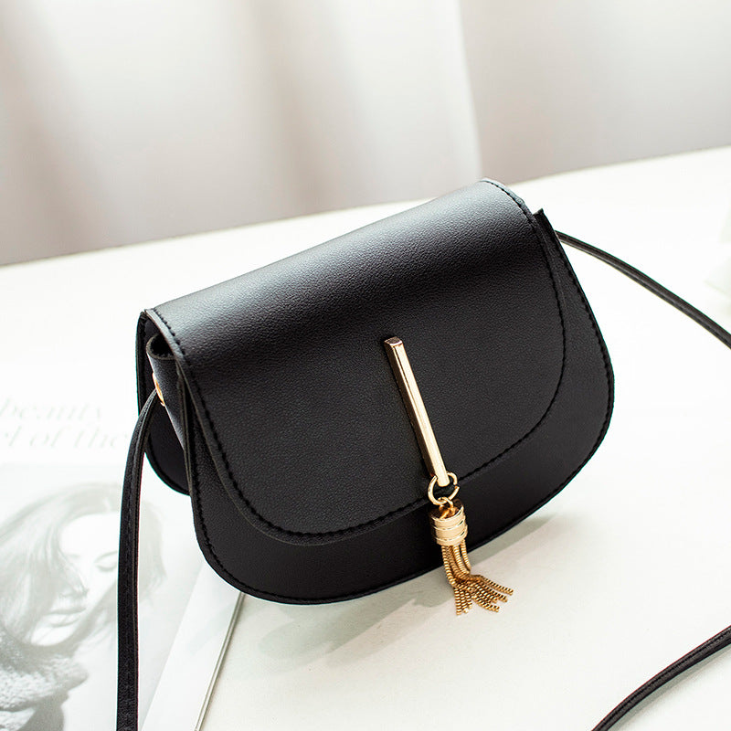 Shoulder bag tassel round bag women bag – image 7