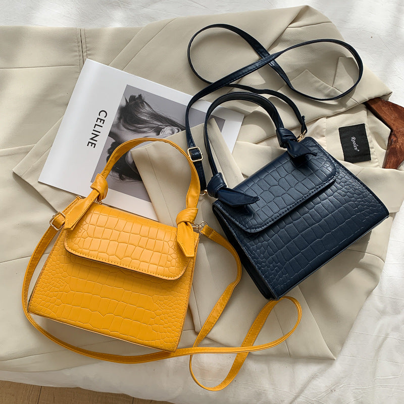 Small square bag retro armpit bag women''s bag – image 10