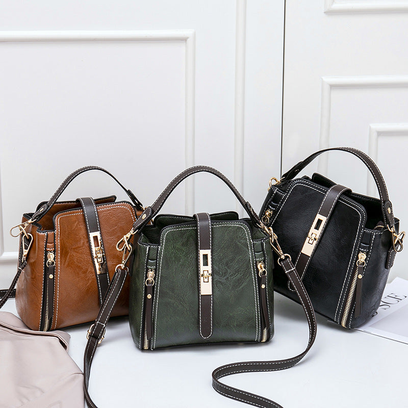 Women Shoulder Bag – image 2