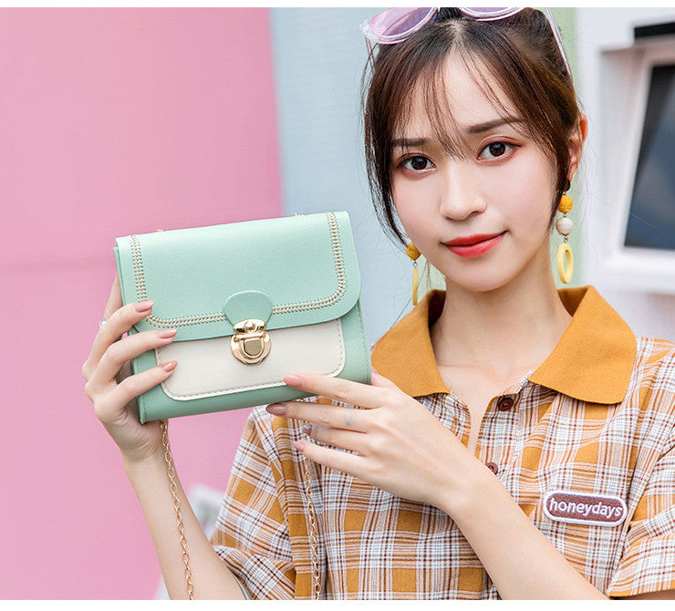 One ShoulderFashion Lock Chain Diagonal Bag – image 2