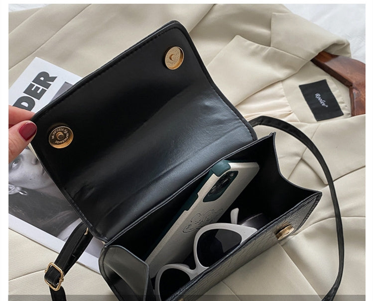 Small square bag retro armpit bag women''s bag – image 2