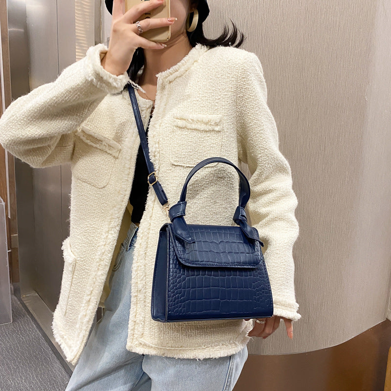 Small square bag retro armpit bag women''s bag – image 9