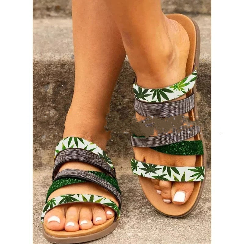 Flat Bottom Fashion Casual Large Size Women Sandals Beach Fashion Belt Buckle Women Shoes – image 4
