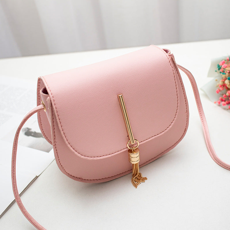Shoulder bag tassel round bag women bag – image 4