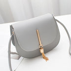 Shoulder bag tassel round bag women bag – image 2