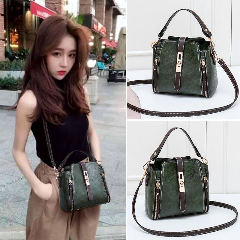 Women Shoulder Bag – image 7