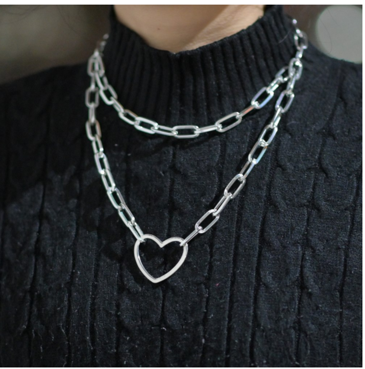 Love Pendant Necklace – image 3