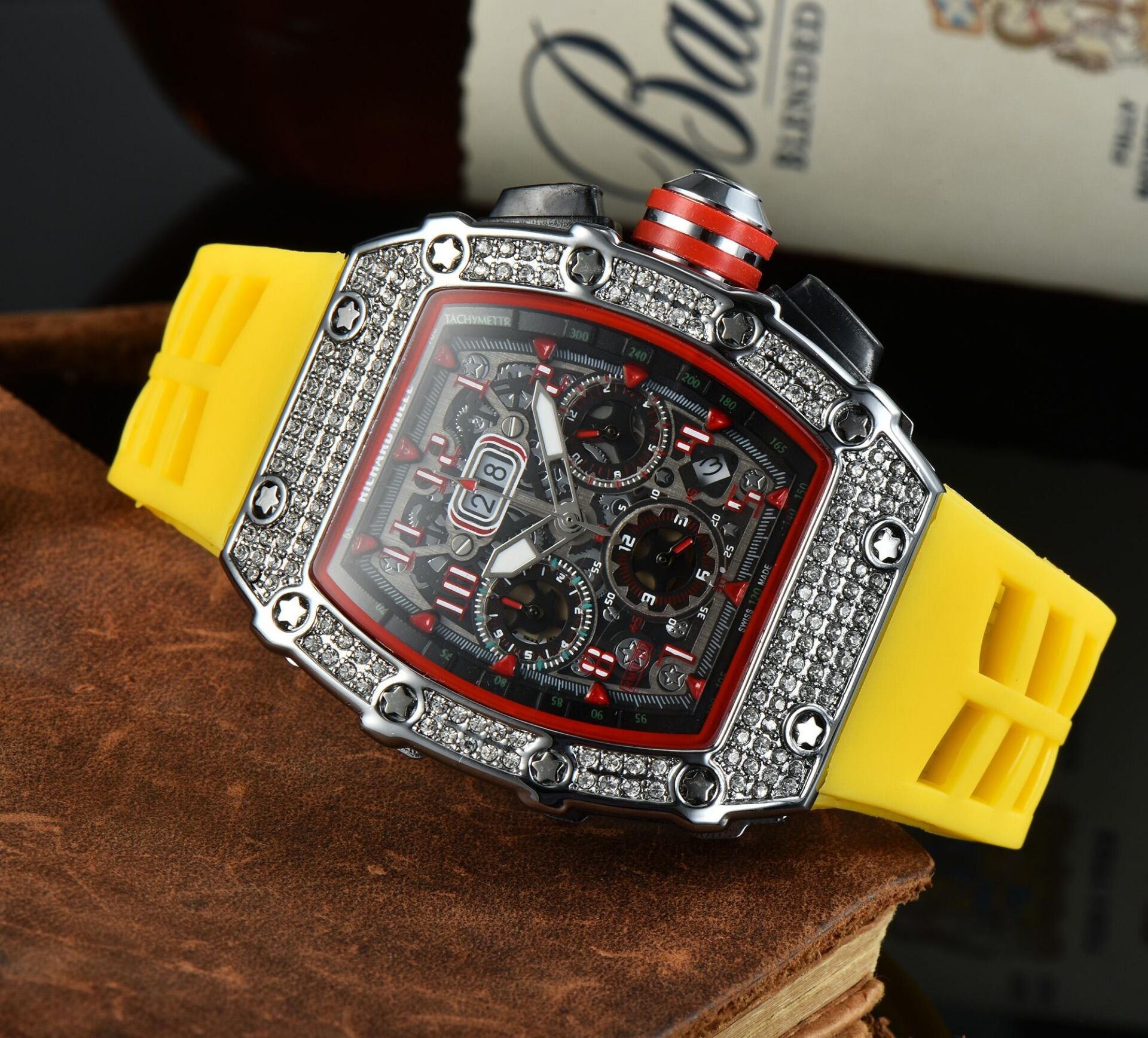 Fashion Diamond Gypsophila Watch Men – image 14